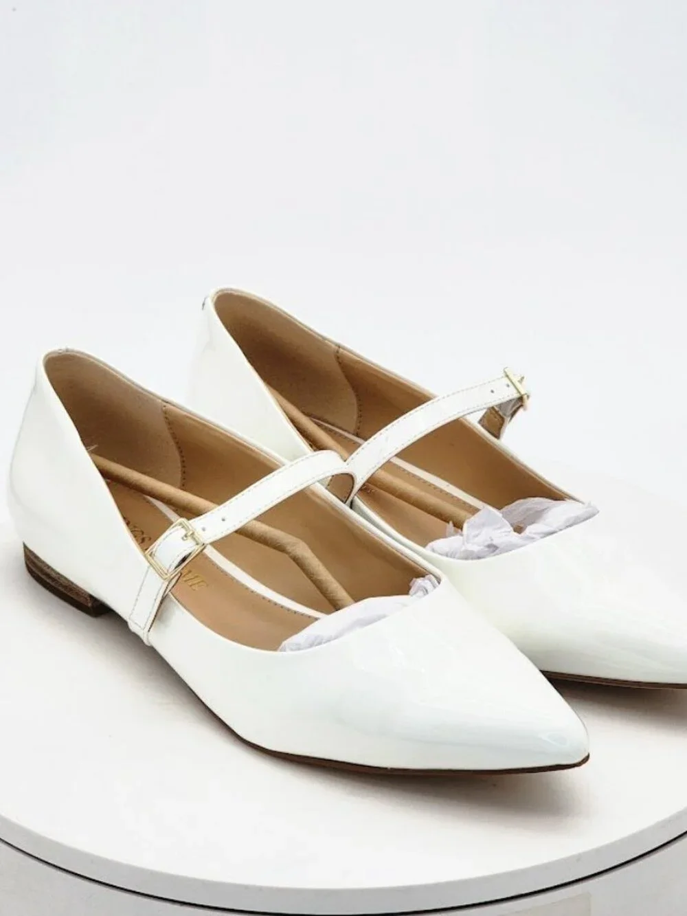 Things II Come Kyra-SY White Patent Mary Jane Flats Pointed Toe Women’s Size 7.5